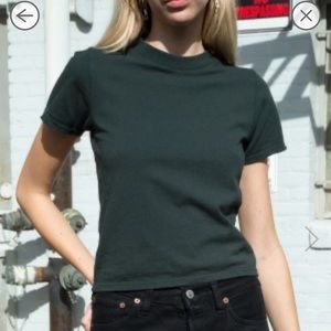 BRANDY MELVILLE HELEN TOP